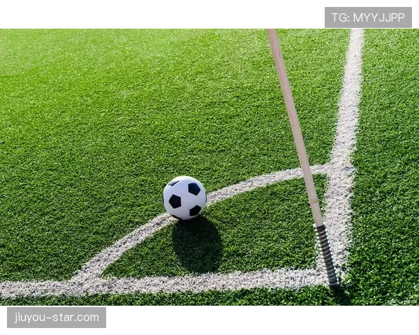 角球规则详解：什么情况下判角球？怎么发才合规？